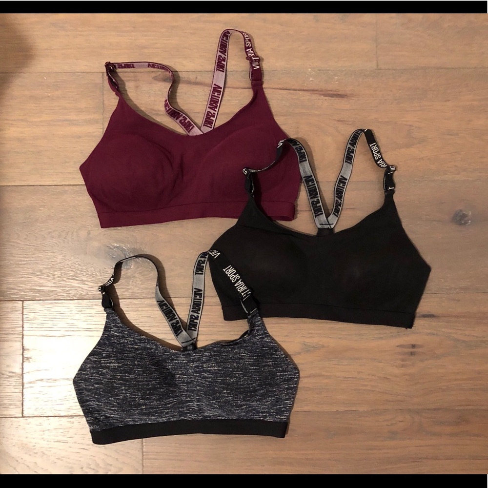 CLOSET CLEAR OUT! Three VICTORIA’S SECRET 36C Racerback Sports Bras